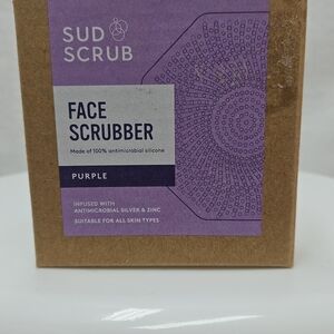 Purple Face Scrubber